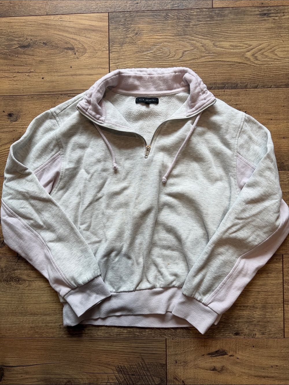 La Hearts Cream and Pale Purple Quarter-Zip Pullover